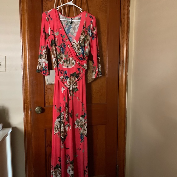 Dresses | Coral Floral Maxi Dress Xl | Poshmark